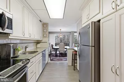 1001 City Avenue #EC704, Wynnewood, PA 19096 - Photo 8