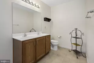 2104 Morgan Hill Dr, Pennsburg, PA 18073 - Photo 20