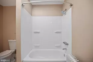 54 Highland Ave, Belmont Hills, PA 19004 - Photo 18