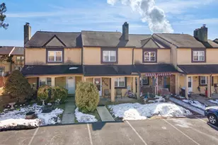 2105 Walnut Ridge, Pottstown, PA 19464 - Photo 1