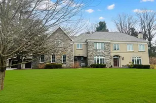 1160 Jefferson Ln, Huntingdon Valley, PA 19006 - Photo 4