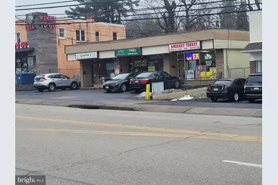 407 W Moreland Road, Willow Grove, PA 19090 - Photo 2