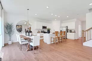 3029 Martha Wy, Pennsburg, PA 18073 - Photo 2