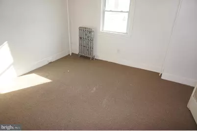 527 Green Street, Norristown, PA 19401 - Photo 4