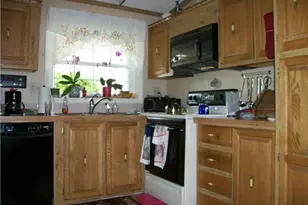 770 Aspen Cir, Red Hill, PA 18076 - Photo 10