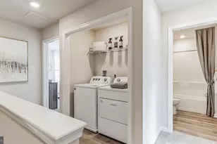 3074 Martha Wy, Pennsburg, PA 18073 - Photo 18