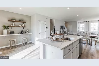 3074 Martha Way, Pennsburg, PA 18073 - Photo 2