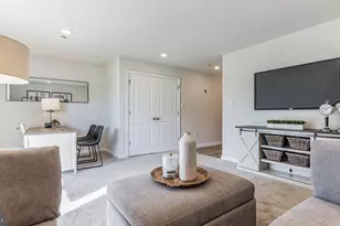 3078 Martha Wy, Pennsburg, PA 18073 - Photo 2