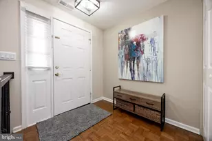 420 Oaktree Ct, Pottstown, PA 19464 - Photo 4