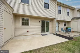 420 Oaktree Ct, Pottstown, PA 19464 - Photo 32