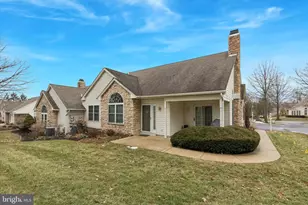 171 Maidenhead Ct, Souderton, PA 18964 - Photo 2