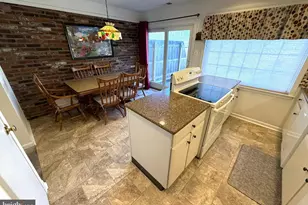 136 Albemarle Dr, Blue Bell, PA 19422 - Photo 10