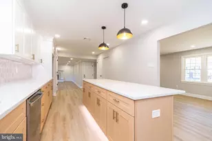 1433 Sandys Ln, North Wales, PA 19454 - Photo 2