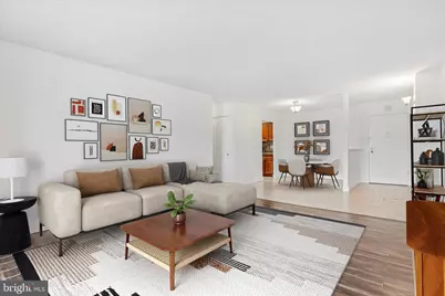 666 W Germantown Pike #1217, Plymouth Meeting, PA 19462 - Photo 2