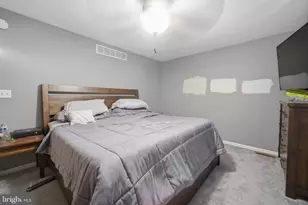 545 W 6th St, Pennsburg, PA 18073 - Photo 14