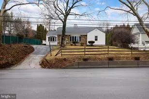 439 Township Line Rd, Elkins Park, PA 19027 - Photo 2