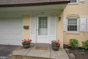 521 Shortridge Dr, Wynnewood, PA 19096 - Photo 2
