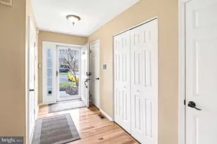 98 Forrest Ct, Royersford, PA 19468 - Photo 4