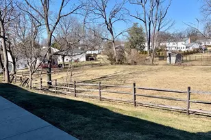 22 Fitzwatertown Rd, Willow Grove, PA 19090 - Photo 4