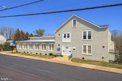 113 E Chestnut Street, Souderton, PA 18964 - Photo 2