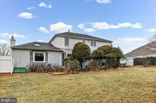 121 Gwynmont Dr, North Wales, PA 19454 - Photo 34