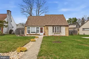 66 Oxford Cir, Norristown, PA 19403 - Photo 1