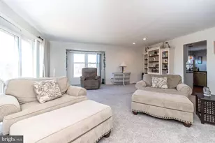 400 Calverton Ct, Harleysville, PA 19438 - Photo 18