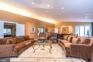 11 Steeplechase Ln, Blue Bell, PA 19422 - Photo 8