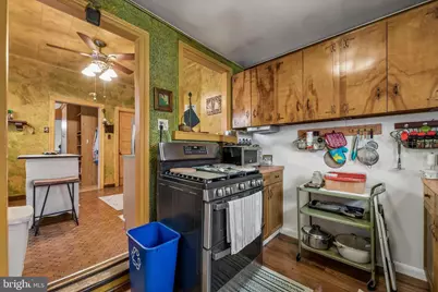 145 Jefferson Street, Bridgeport, PA 19405 - Photo 14