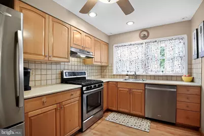 927 Sherman Avenue, Huntingdon Valley, PA 19006 - Photo 10