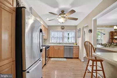 927 Sherman Avenue, Huntingdon Valley, PA 19006 - Photo 12