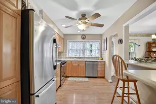 927 Sherman Ave, Huntingdon Valley, PA 19006 - Photo 12