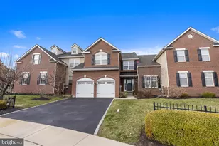 2143 Eastport Way, Harleysville, PA 19438 - Photo 2