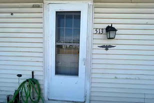 513 Center St, Pottstown, PA 19464 - Photo 2