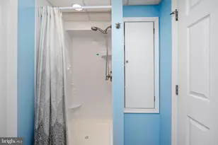 209 Bryn Mawr, Bala Cynwyd, PA 19004 - Photo 32