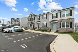 111 Drawbridge Ave, Pottstown, PA 19464 - Photo 2