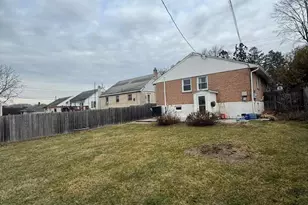 346 W King St, Pottstown, PA 19464 - Photo 24