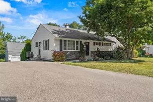 416 Stuart Ln, Ambler, PA 19002 - Photo 8