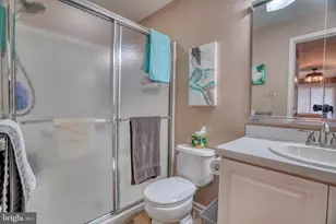 504 Dresher Woods Dr, Dresher, PA 19025 - Photo 28