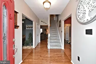 440 Sunny Ridge Rd, Gilbertsville, PA 19525 - Photo 4