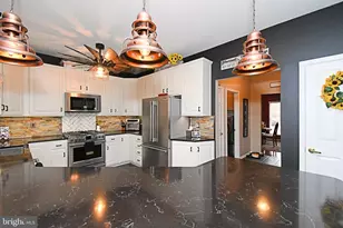 440 Sunny Ridge Rd, Gilbertsville, PA 19525 - Photo 20