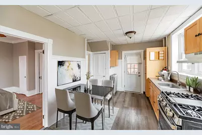 631 Main Street APT #1, Red Hill, PA 18076 - Photo 4