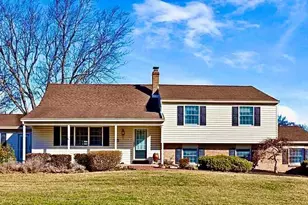 891 Spruce Ln, Harleysville, PA 19438 - Photo 1