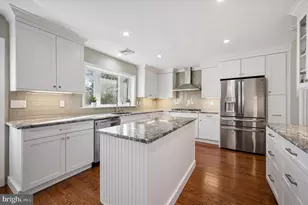 1721 Sherwood Cir, Villanova, PA 19085 - Photo 8