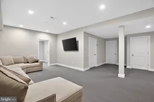 319 Whitemarsh Dr, Flourtown, PA 19031 - Photo 22