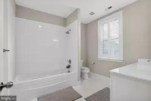 319 Whitemarsh Dr, Flourtown, PA 19031 - Photo 16