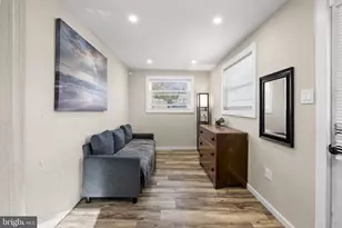 105 N Trooper Rd, Norristown, PA 19403 - Photo 20