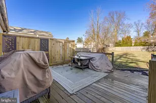 105 N Trooper Rd, Norristown, PA 19403 - Photo 24