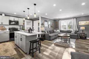 105 N Trooper Rd, Norristown, PA 19403 - Photo 10