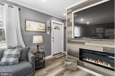 105 N Trooper Road, Norristown, PA 19403 - Photo 4